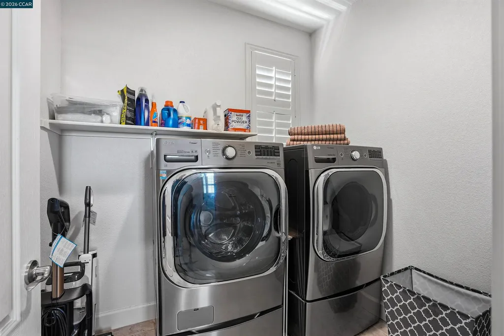 527 Falling Star Drive Martinez CA 94553