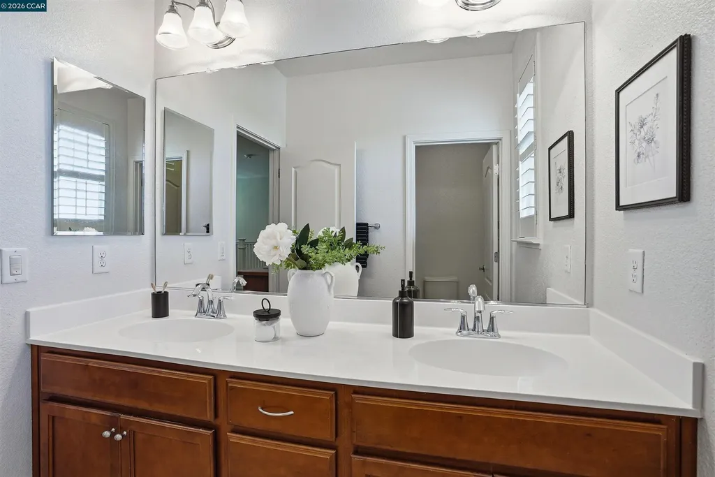 527 Falling Star Drive Martinez CA 94553