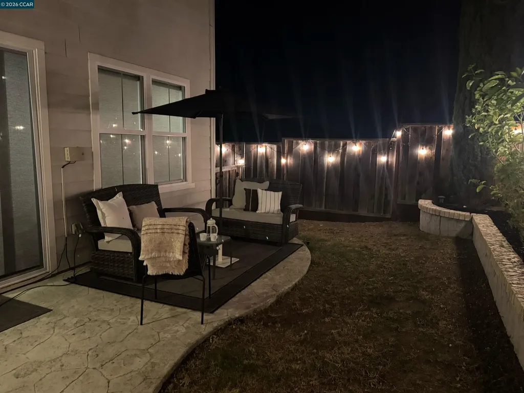 527 Falling Star Drive Martinez CA 94553