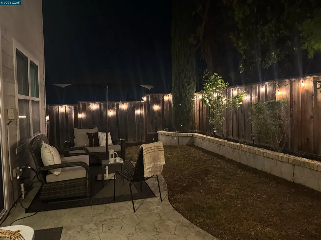 527 Falling Star Drive Martinez CA 94553