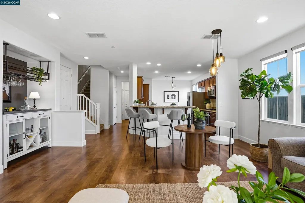 527 Falling Star Drive Martinez CA 94553
