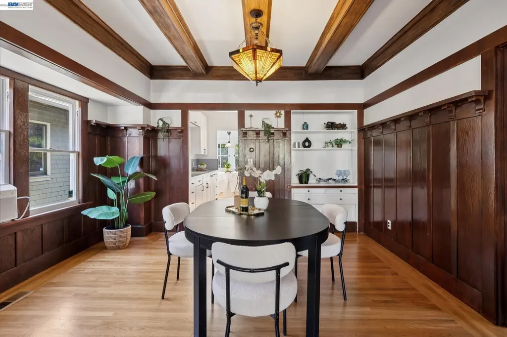 3246 Garfield Avenue Alameda CA 94501