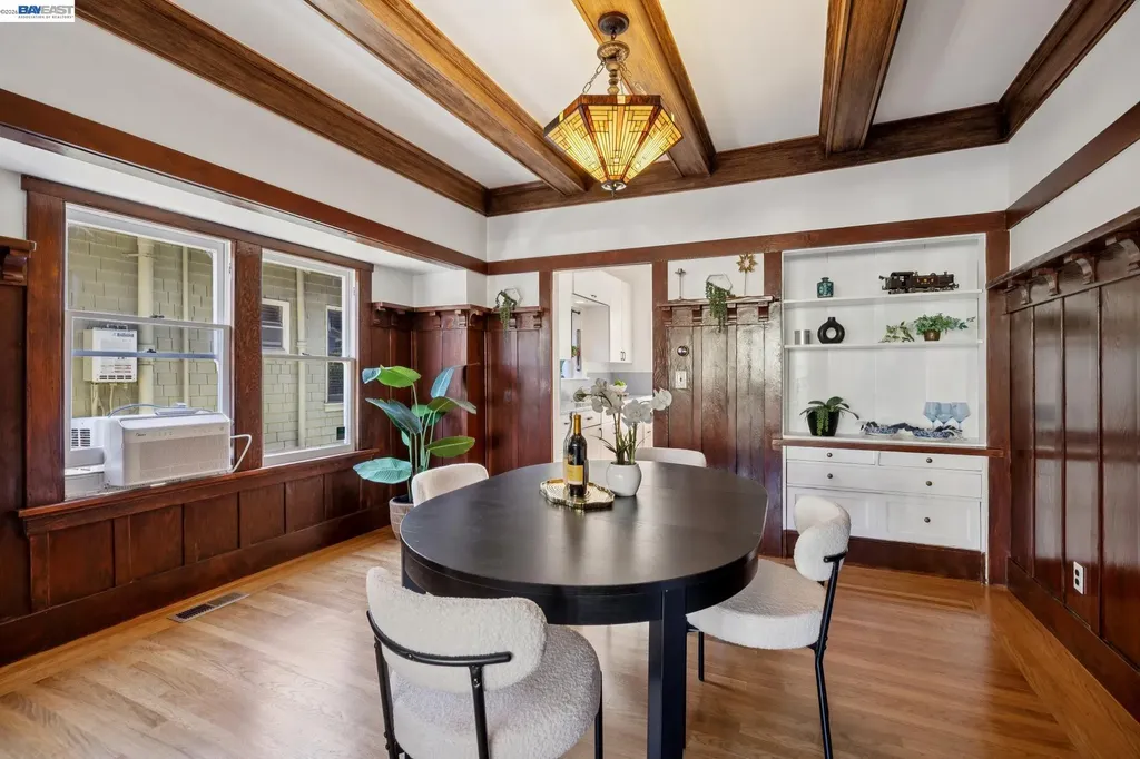 3246 Garfield Avenue Alameda CA 94501