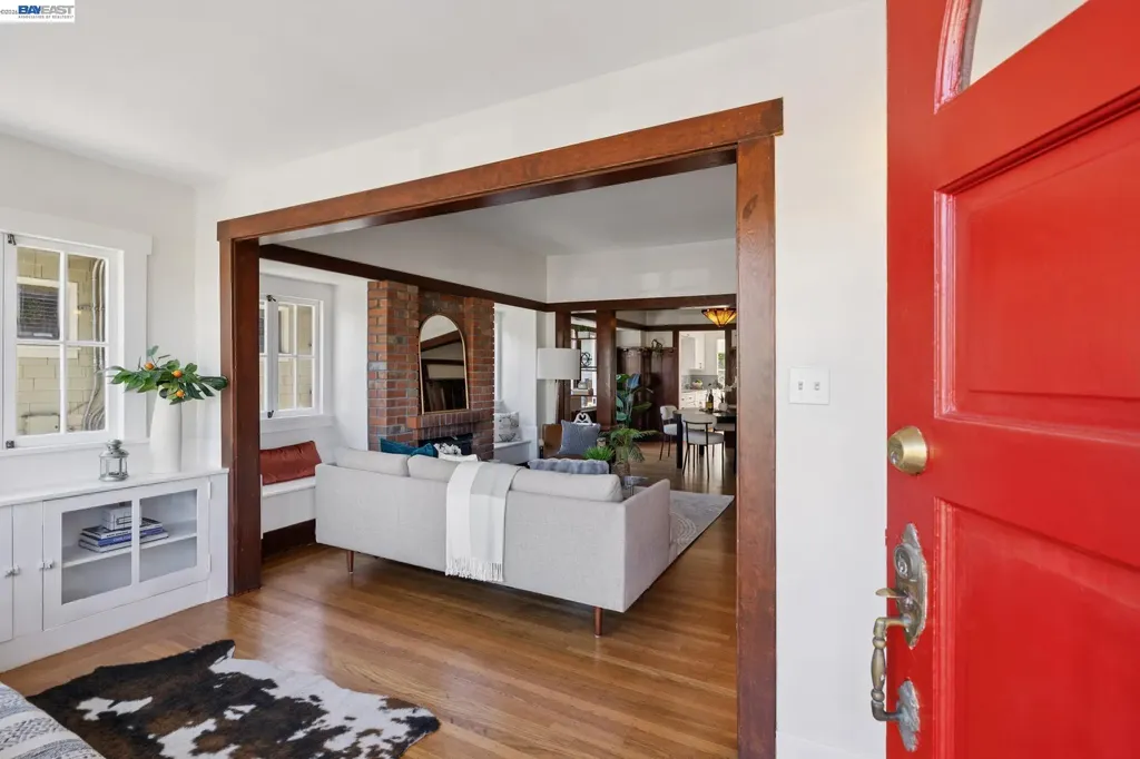 3246 Garfield Avenue Alameda CA 94501