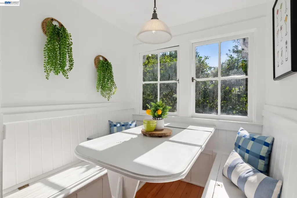 3246 Garfield Avenue Alameda CA 94501