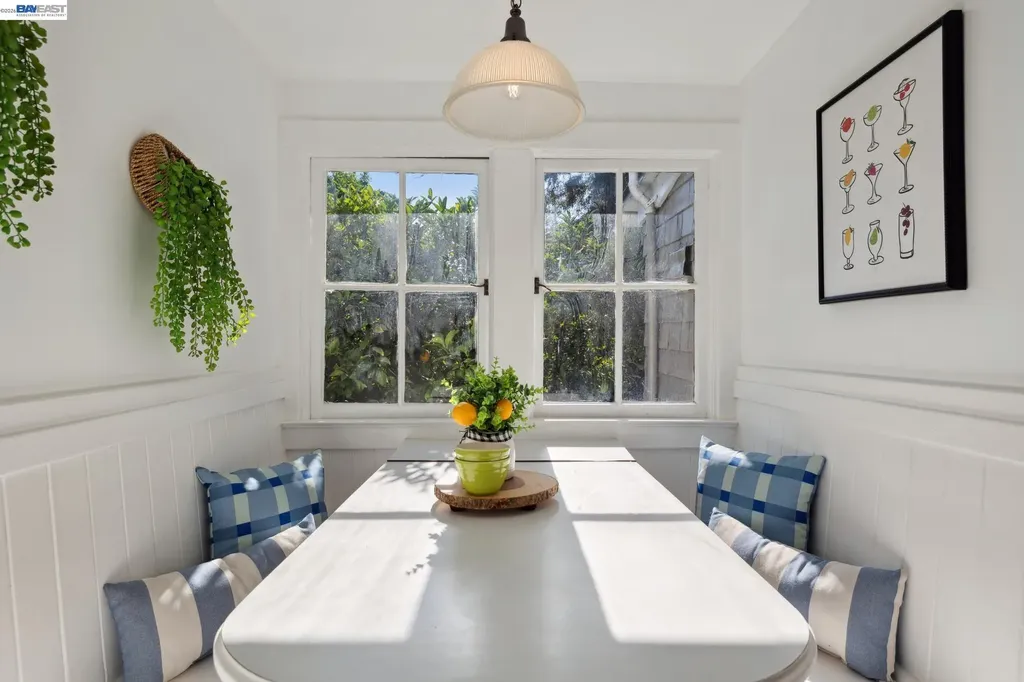 3246 Garfield Avenue Alameda CA 94501