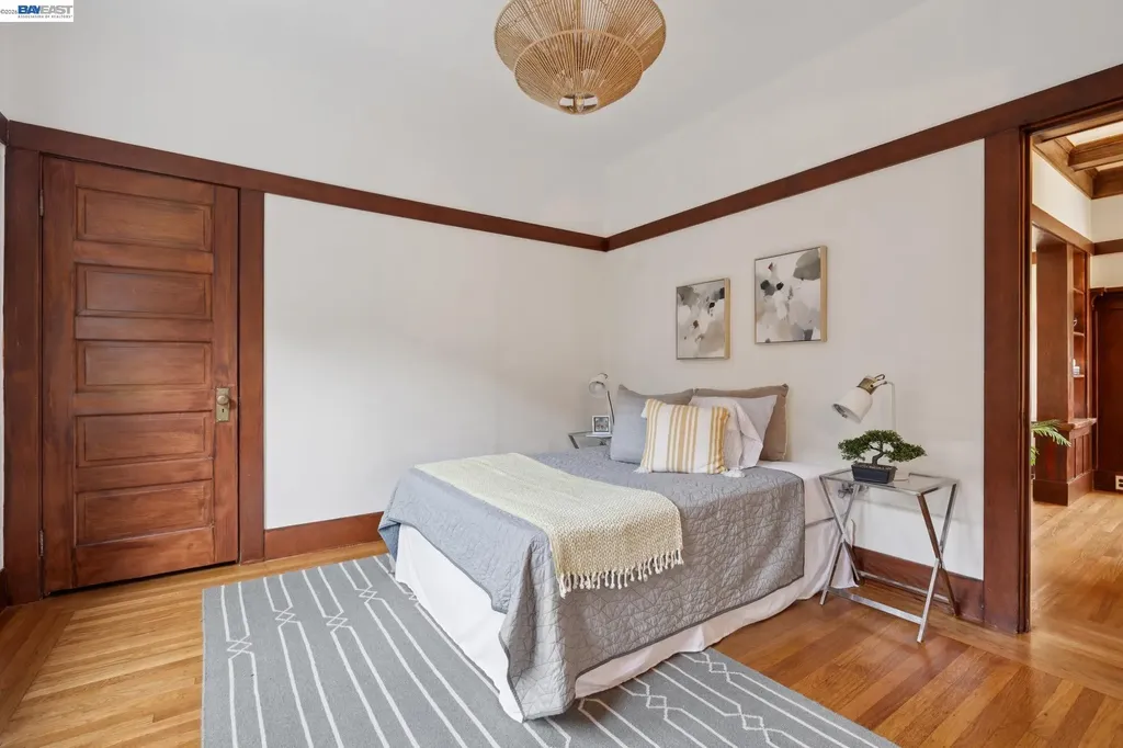 3246 Garfield Avenue Alameda CA 94501