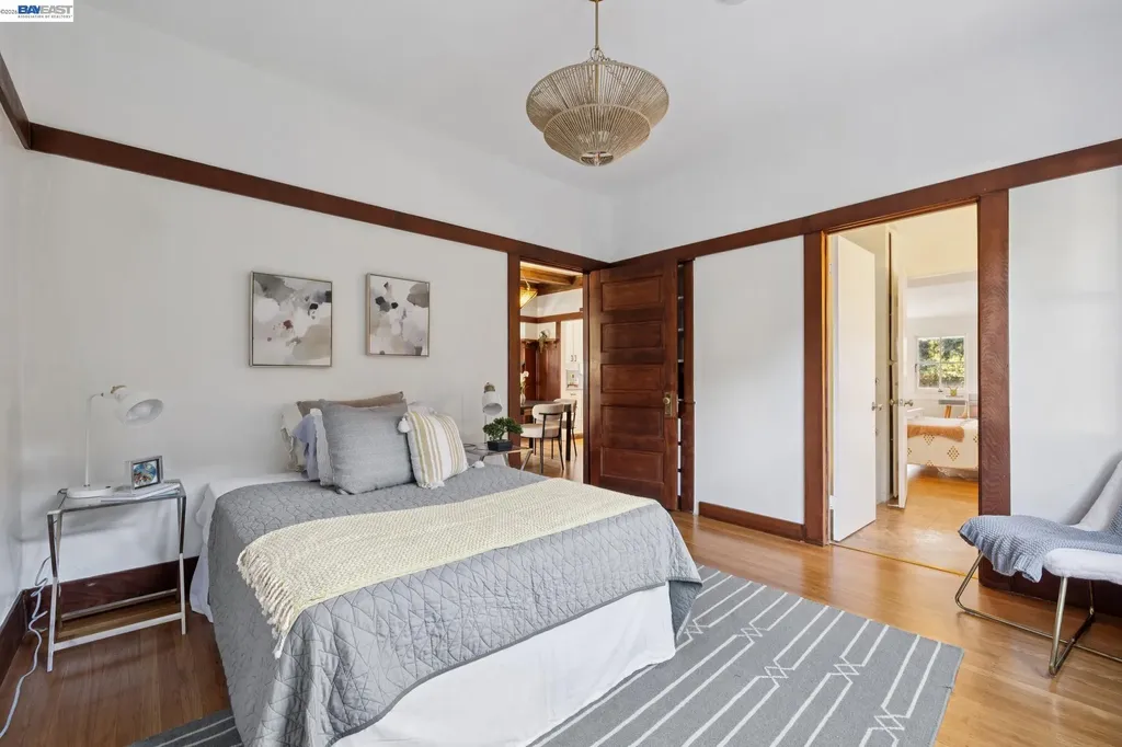 3246 Garfield Avenue Alameda CA 94501