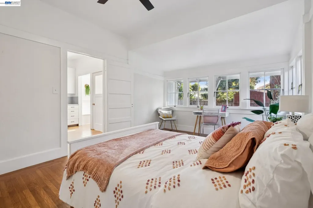 3246 Garfield Avenue Alameda CA 94501