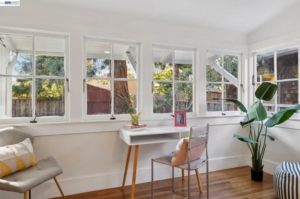 3246 Garfield Avenue Alameda CA 94501