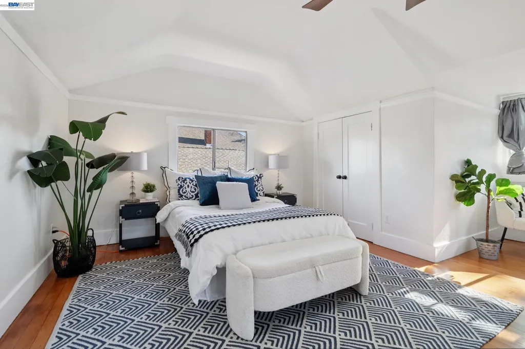 3246 Garfield Avenue Alameda CA 94501