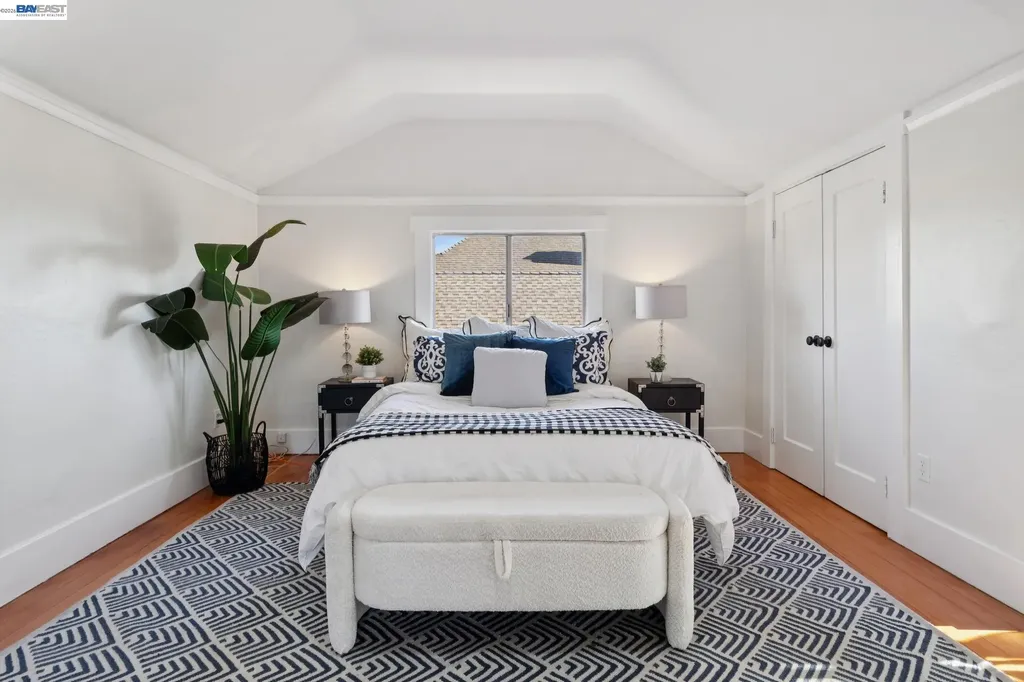 3246 Garfield Avenue Alameda CA 94501