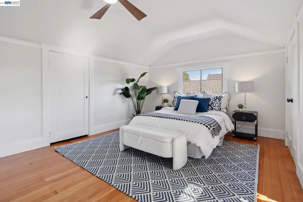 3246 Garfield Avenue Alameda CA 94501