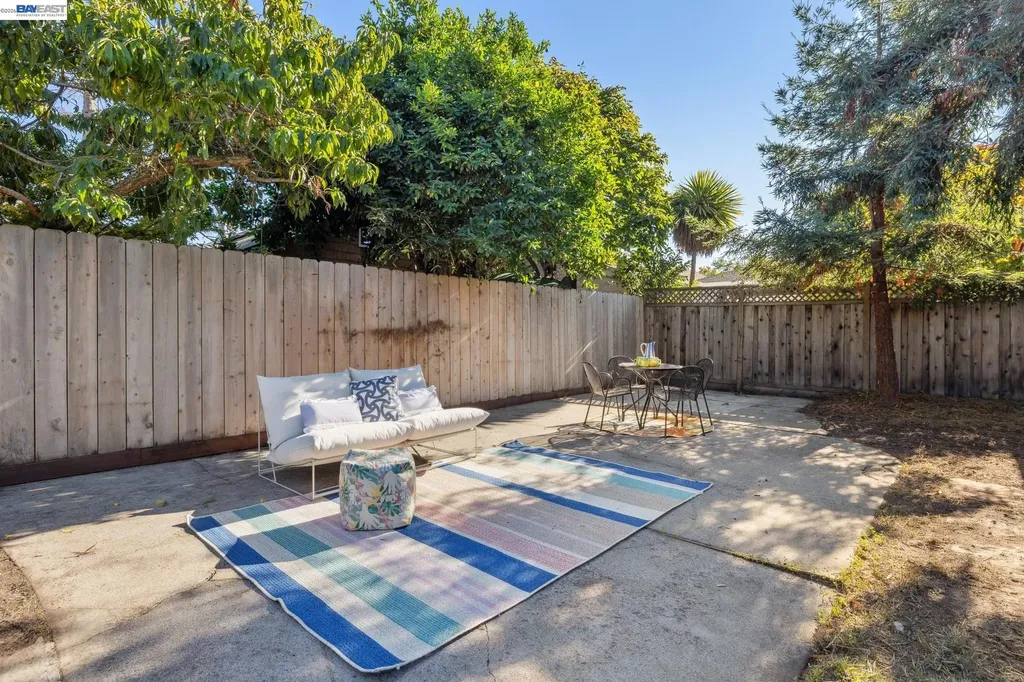 3246 Garfield Avenue Alameda CA 94501