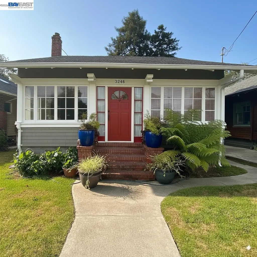 3246 Garfield Avenue Alameda CA 94501