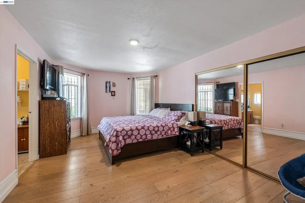 663 25th Street Oakland CA 94612
