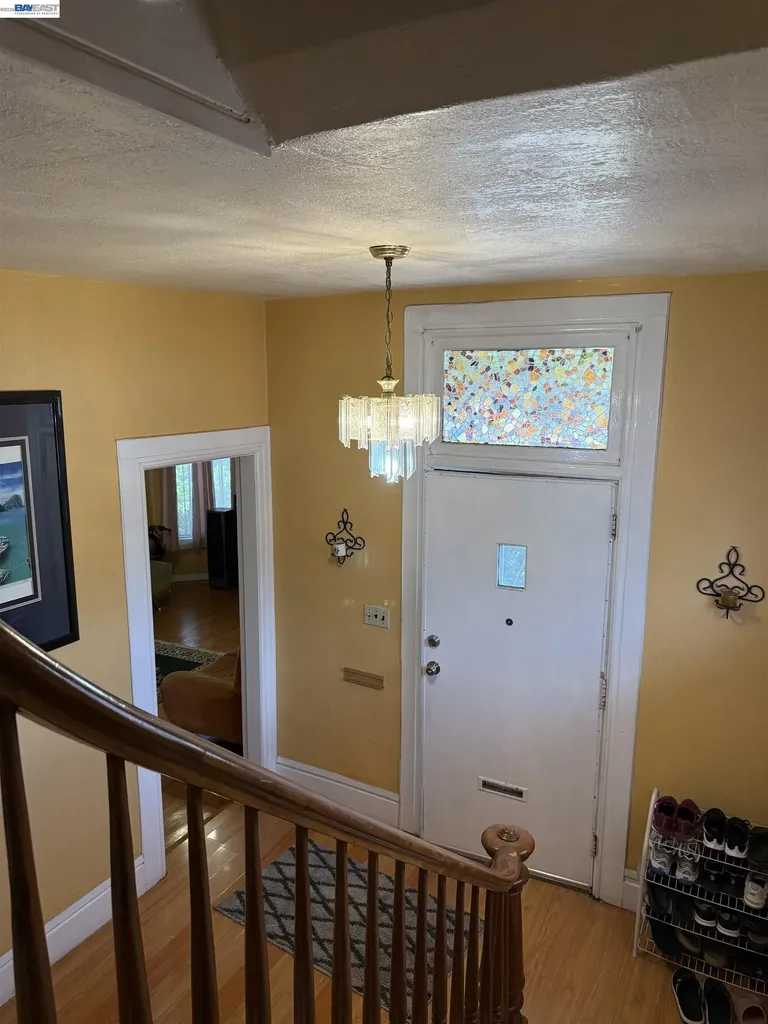 663 25th Street Oakland CA 94612