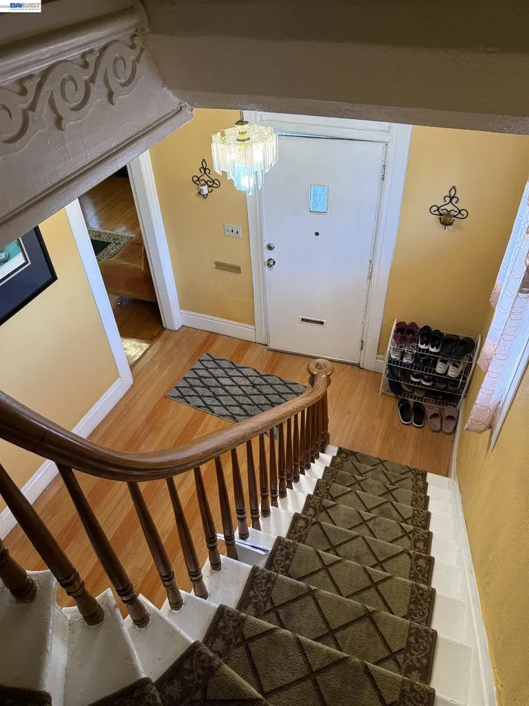 663 25th Street Oakland CA 94612