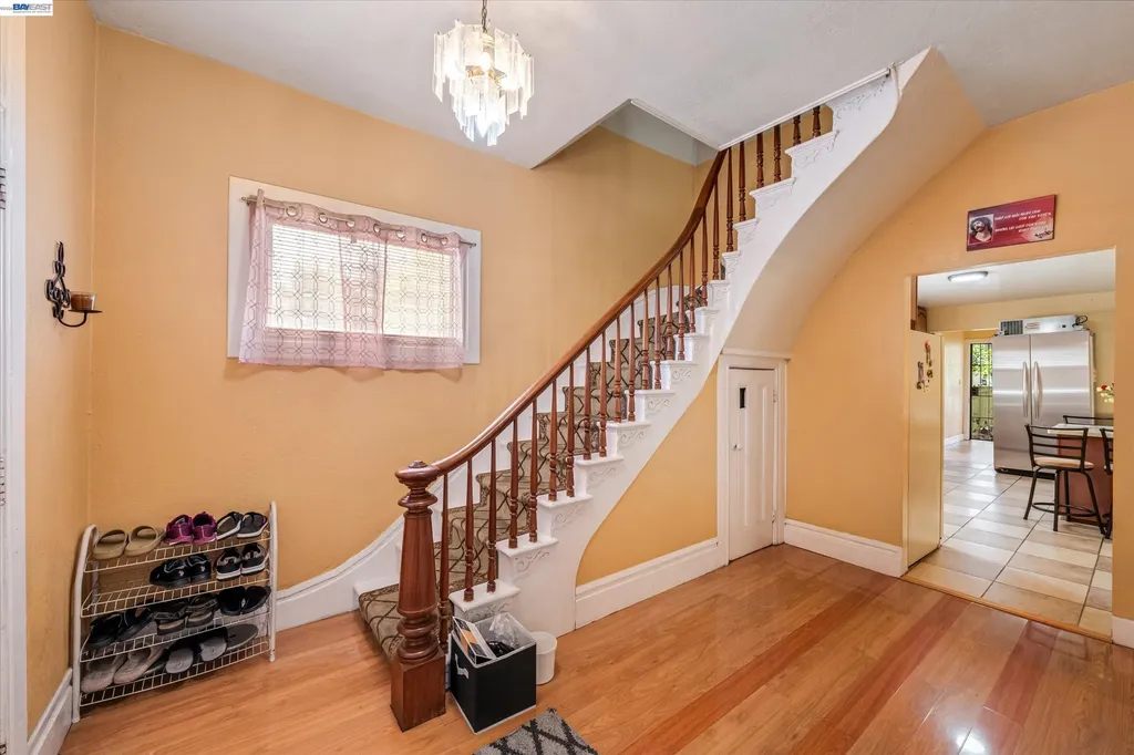 663 25th Street Oakland CA 94612