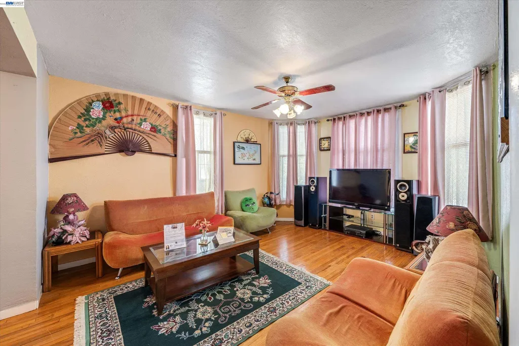663 25th Street Oakland CA 94612