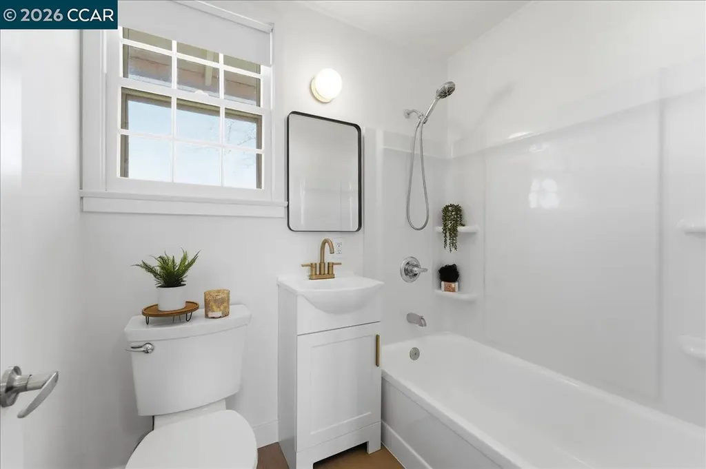 69 Baldwin Vallejo CA 94590