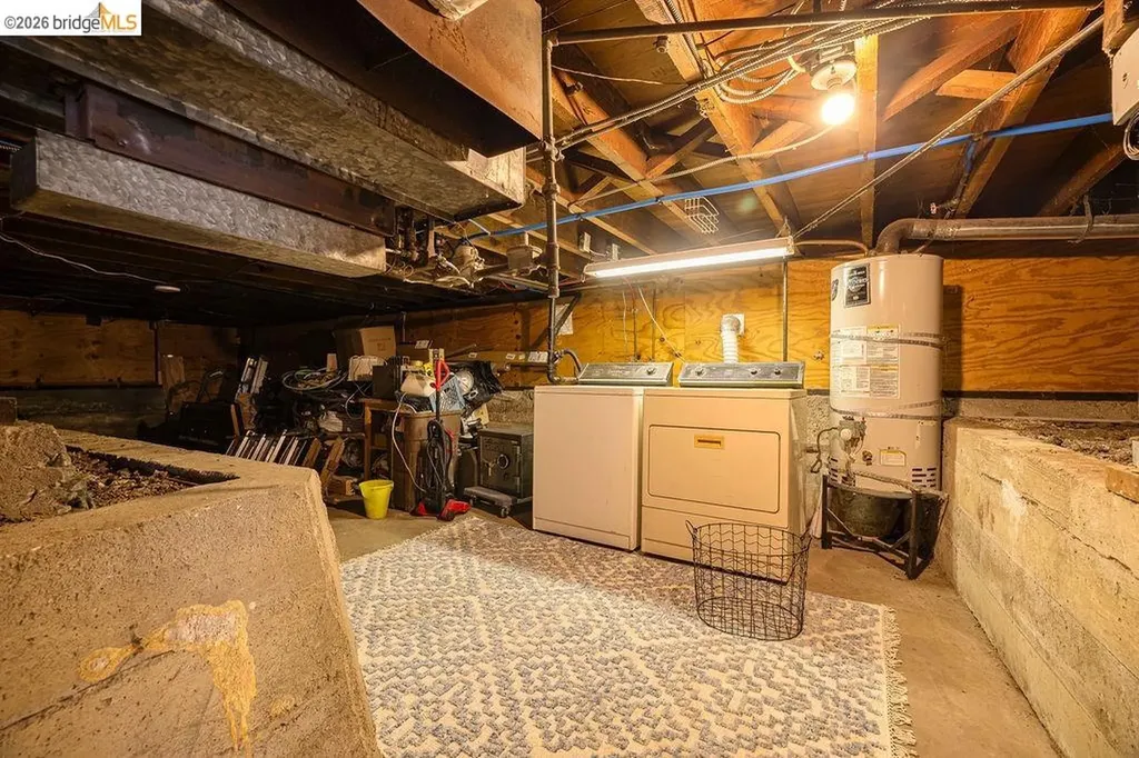 970 39th Street Oakland CA 94608