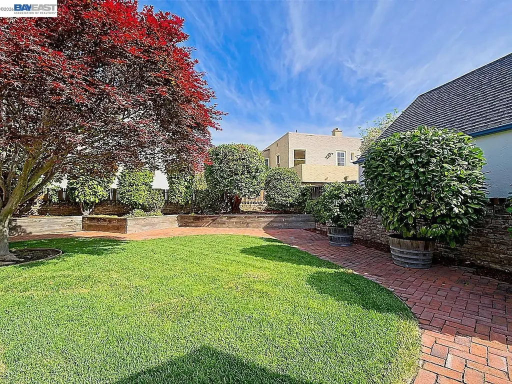 962 Lee Avenue San Leandro CA 94577