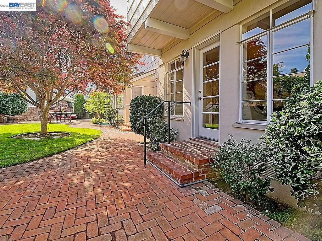 962 Lee Avenue San Leandro CA 94577