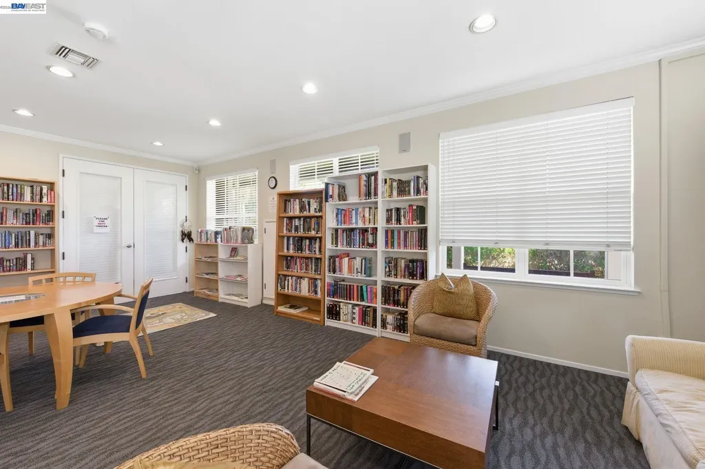 22 Marina Lakes Drive Richmond CA 94804