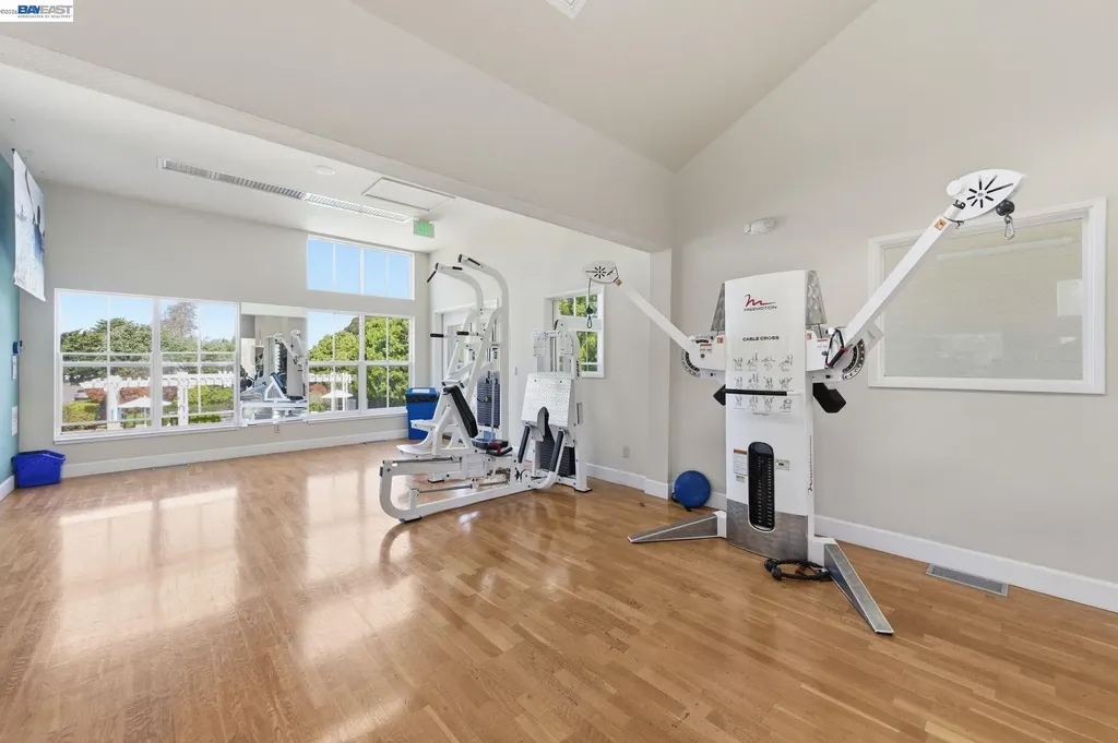 22 Marina Lakes Drive Richmond CA 94804