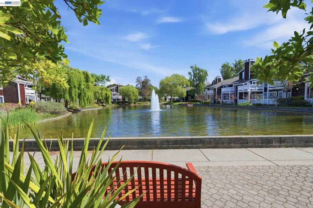 22 Marina Lakes Drive Richmond CA 94804