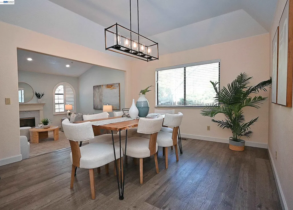 16 Mcnamara Lane Martinez CA 94553
