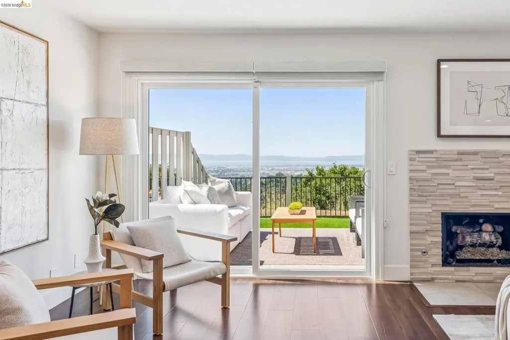 25 Graeagle Oakland CA 94605