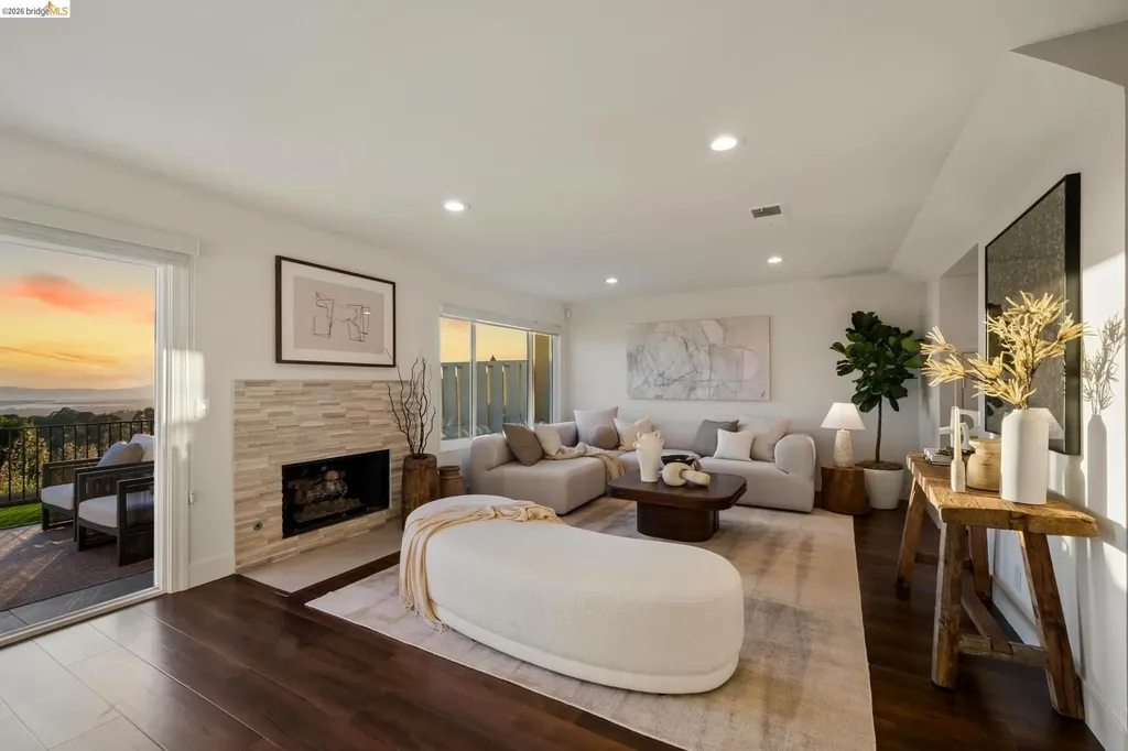 25 Graeagle Oakland CA 94605