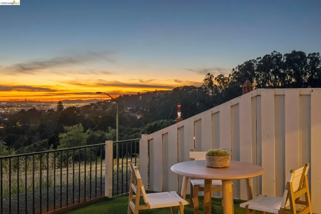 25 Graeagle Oakland CA 94605
