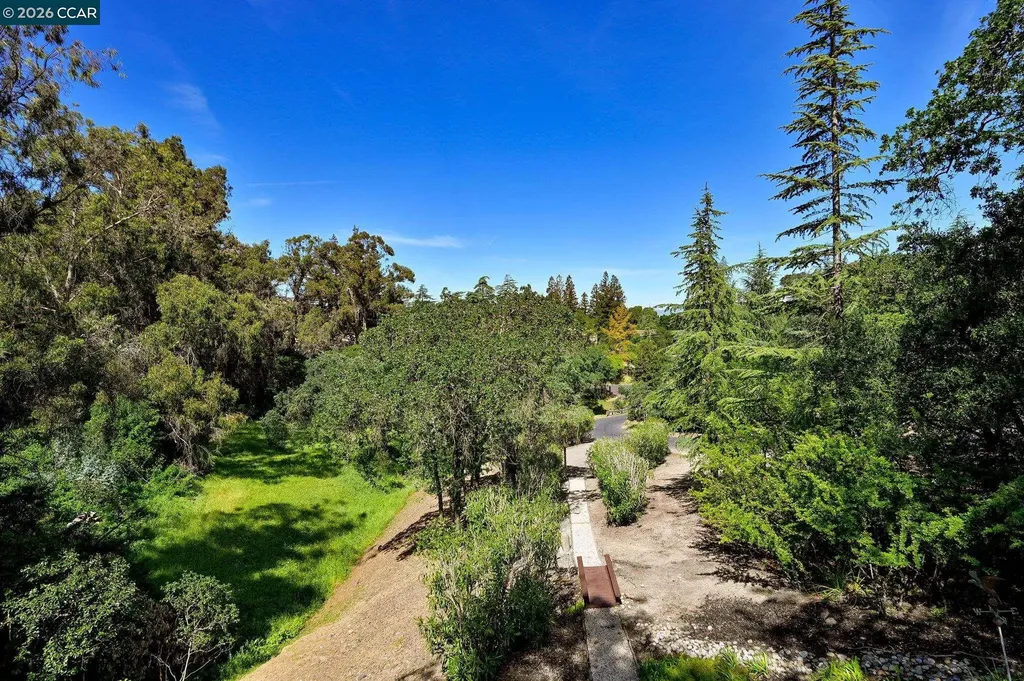 1418 Linton Place Martinez CA 94553