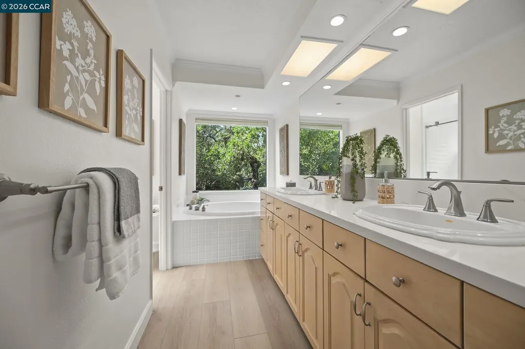 1418 Linton Place Martinez CA 94553