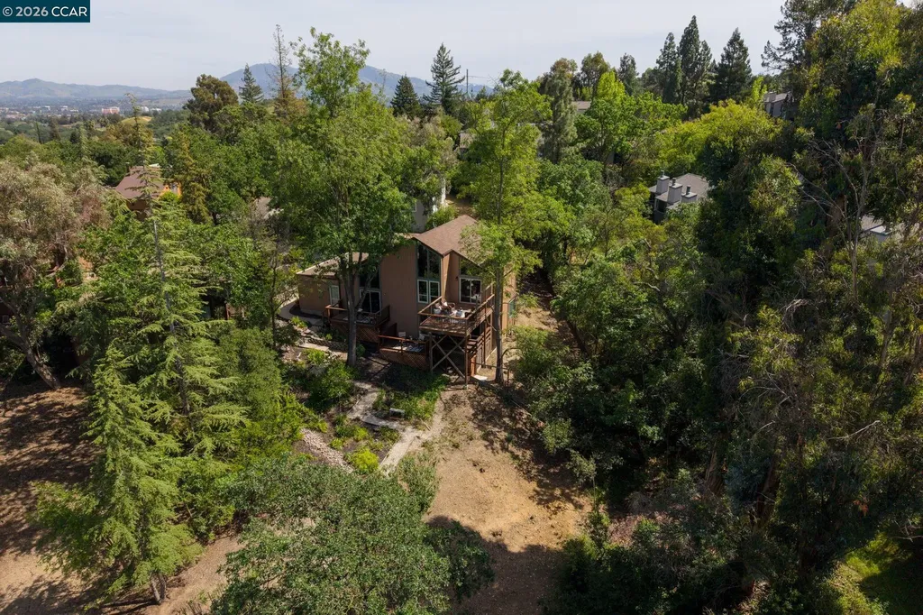 1418 Linton Place Martinez CA 94553