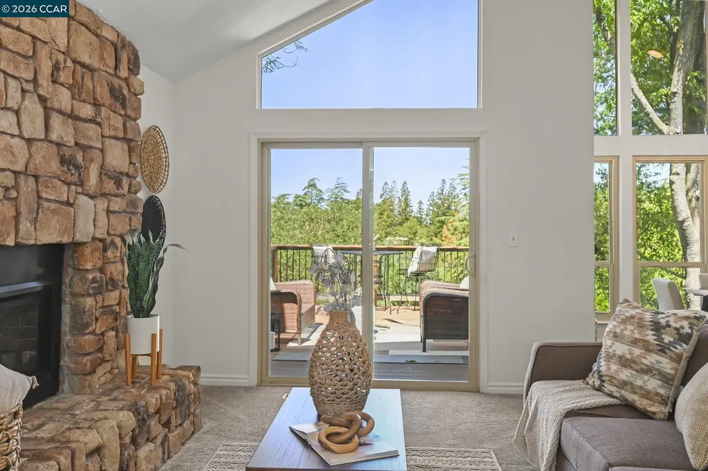 1418 Linton Place Martinez CA 94553