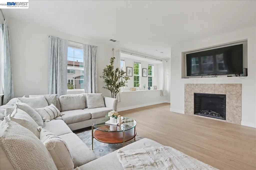 6380 Monterey Way Dublin CA 94568