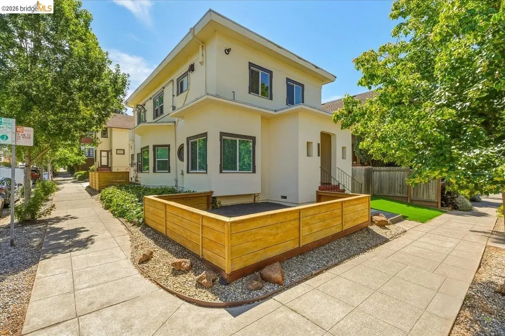 2529 Ellsworth Street Berkeley CA 94704
