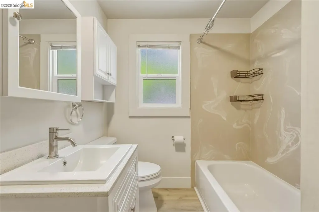 2529 Ellsworth Street Berkeley CA 94704