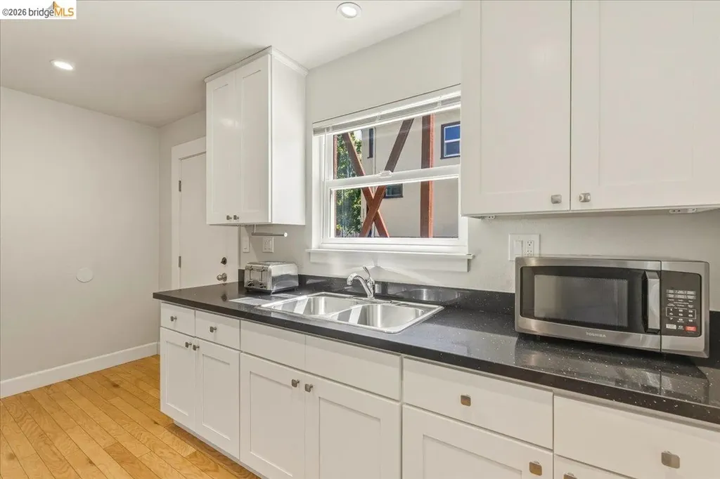 2529 Ellsworth Street Berkeley CA 94704
