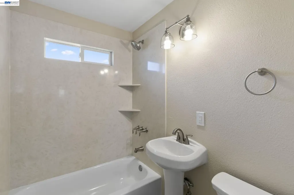 2950 Kelly Street Livermore CA 94551