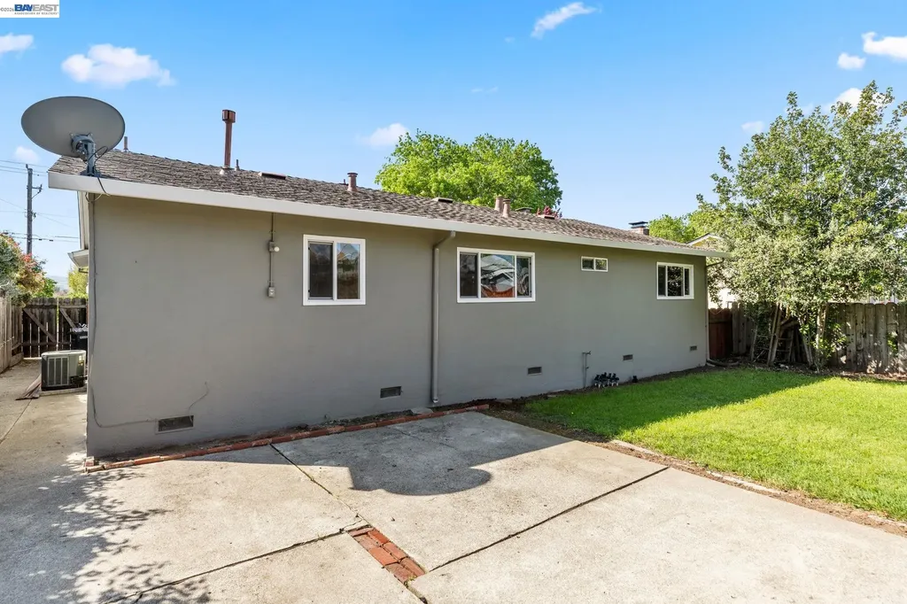 2950 Kelly Street Livermore CA 94551