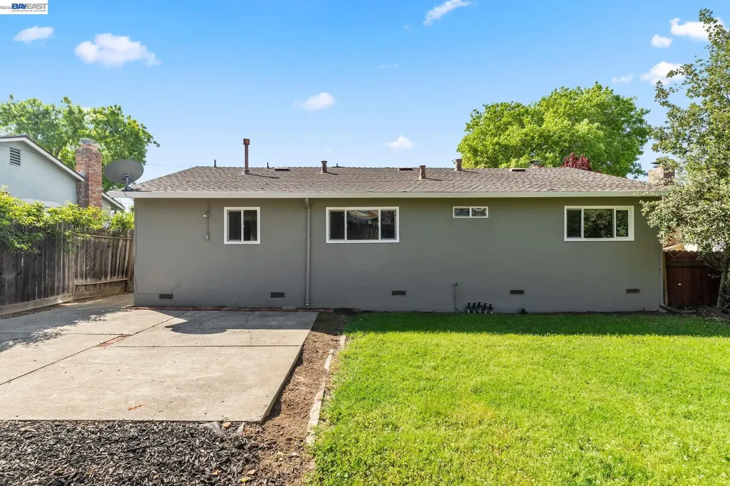 2950 Kelly Street Livermore CA 94551