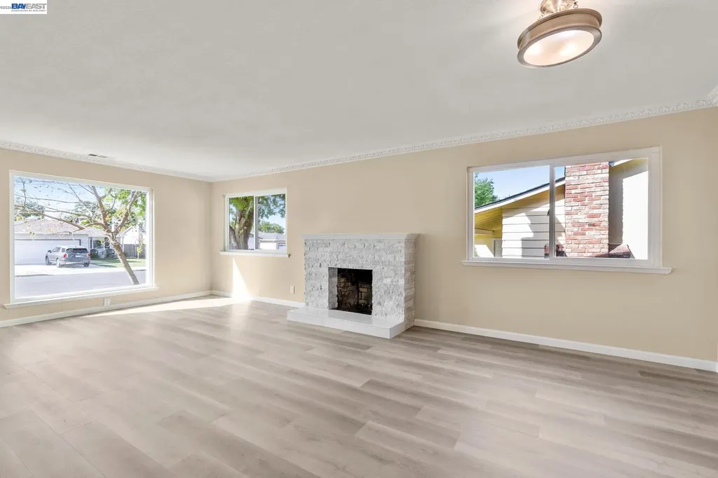 2950 Kelly Street Livermore CA 94551