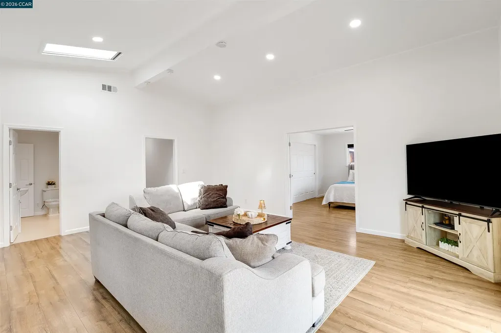 4321 Cowell Road Concord CA 94518