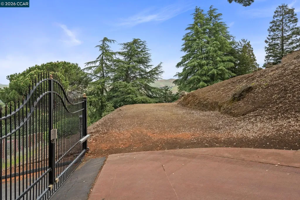 1000 Froyd Road Concord CA 94521