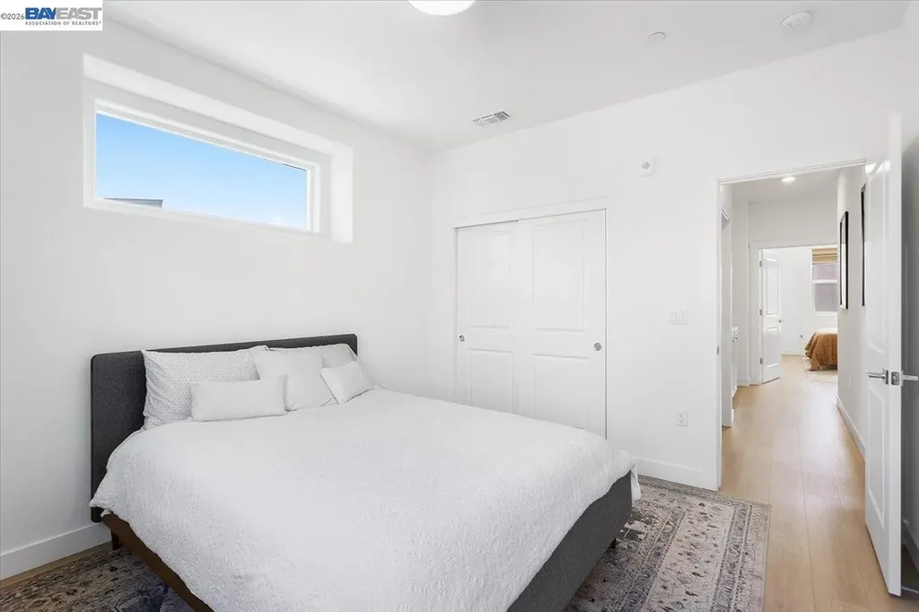 592 Somi Court Hayward CA 94544